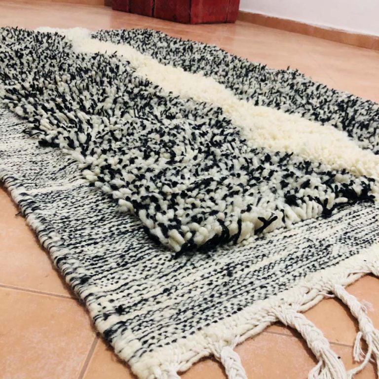 Moroccan Azilal Rug - Image 5