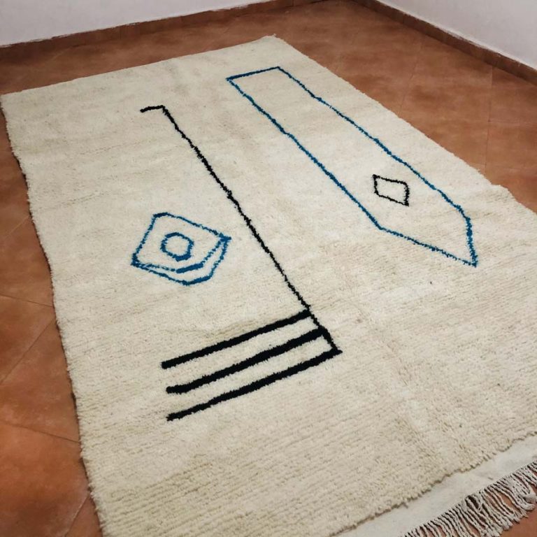 Moroccan Azilal Rug - Image 3