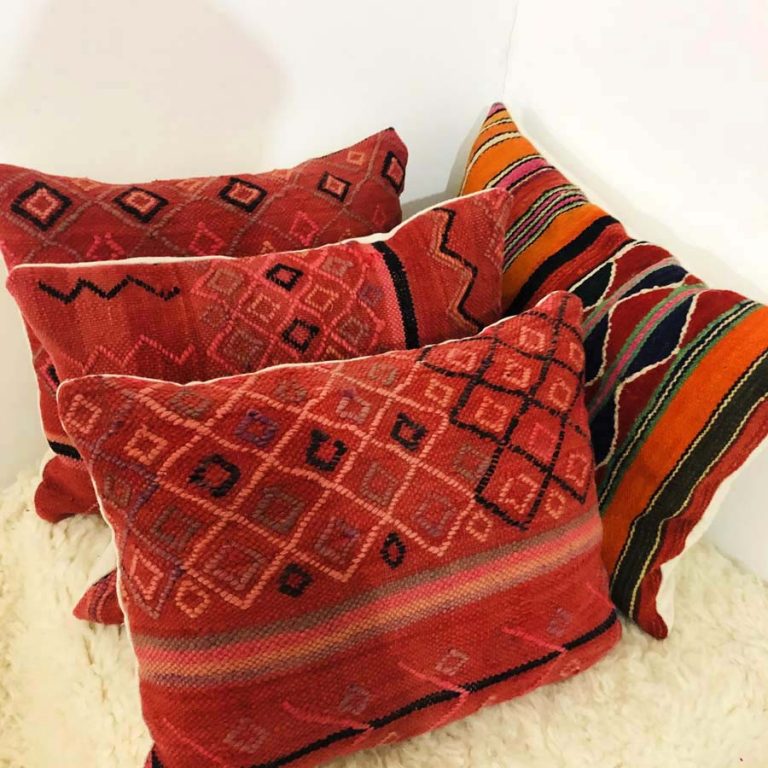 Berber Kilim Moroccan Pillow - Image 4