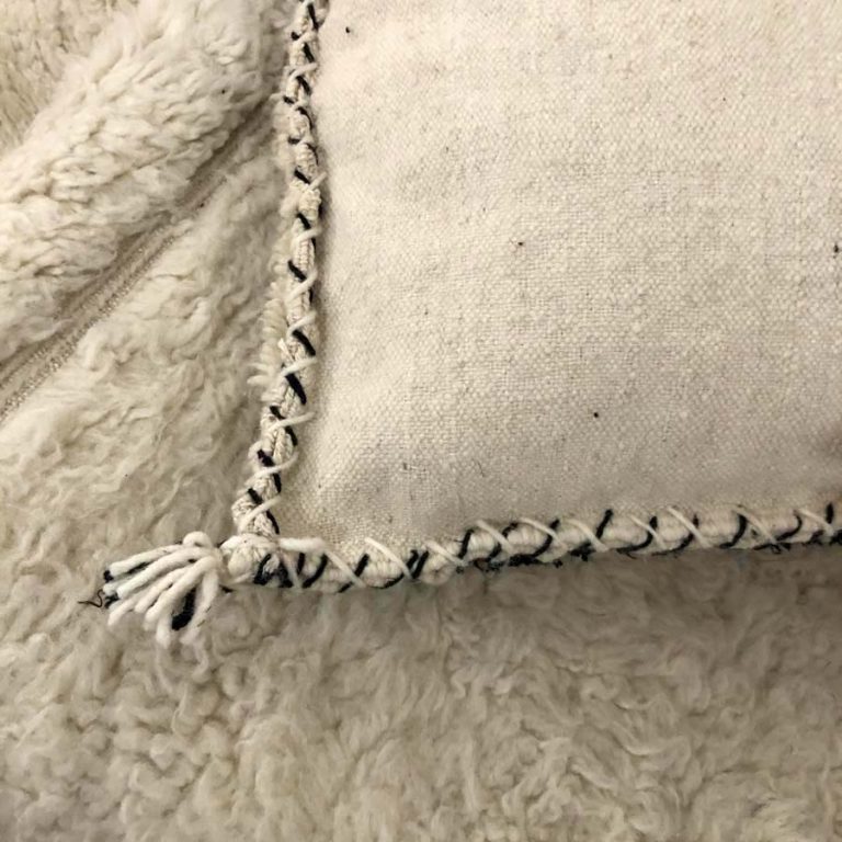 Berber Beni ourain Pillow - Image 6