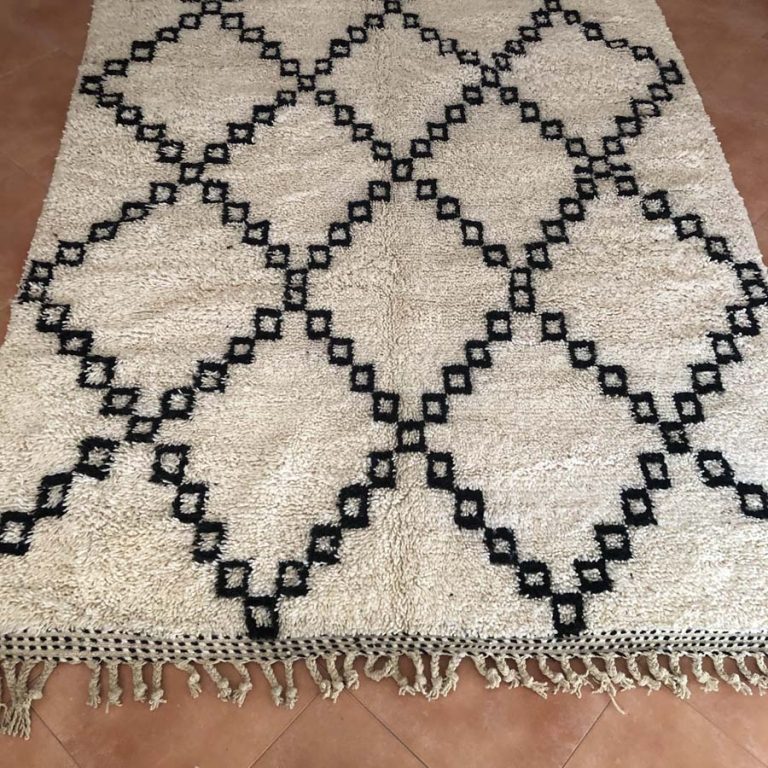 Moroccan Azilal Rug - Image 3