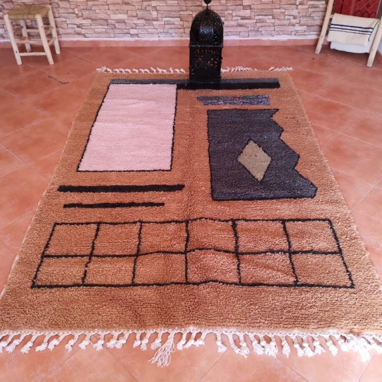Moroccan Azilal Rug - Image 2