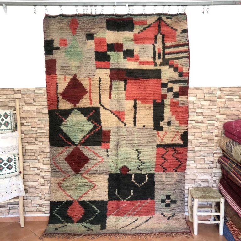 Moroccan Boujad Vintage Rug 5x8 - Image 1