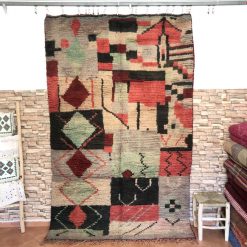 Moroccan Boujad Vintage Rug 5x8