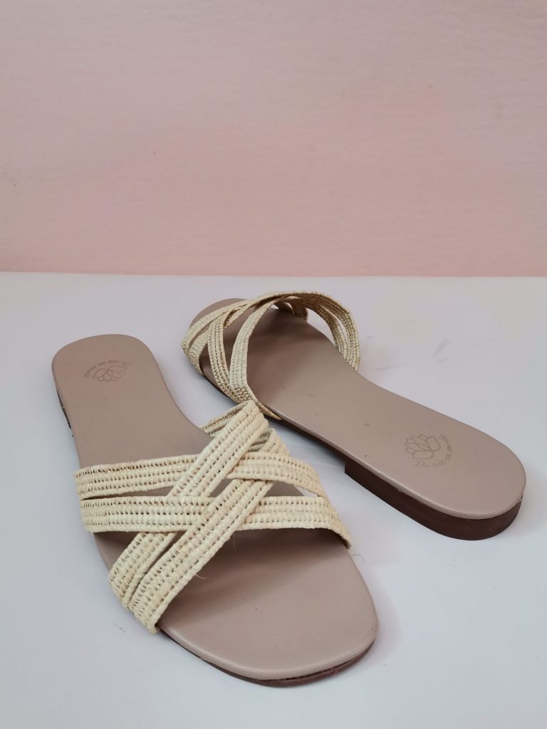 Natural Raffia Shoes Sandal - Image 2