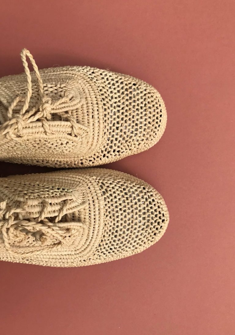 Natural Raffia Shoes Men - Image 2