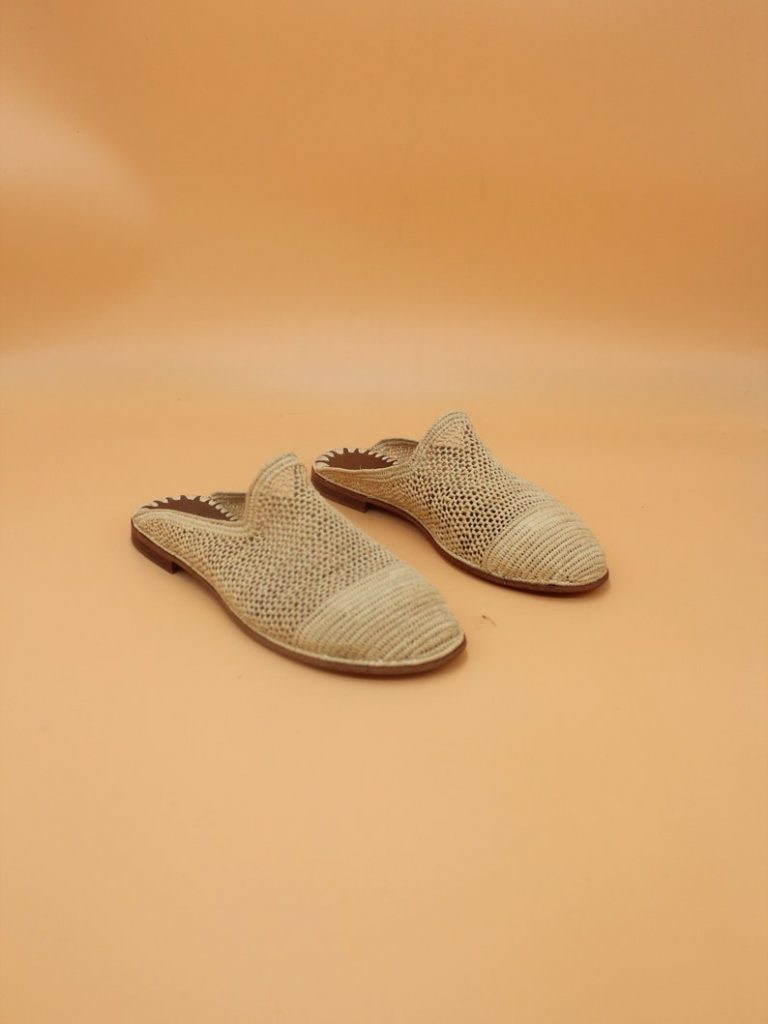 Natural Flat Raffia Shoes - Image 2