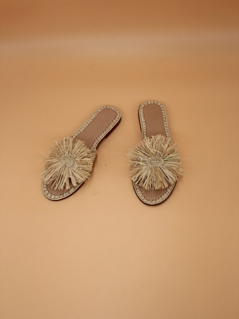 Natural Raffia Shoes Sandal - Image 3